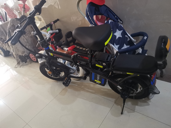凤凰折叠电动车，48伏8安，代驾车，本地自...