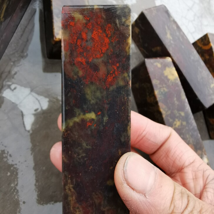 昌化鸡血石镇纸墨床