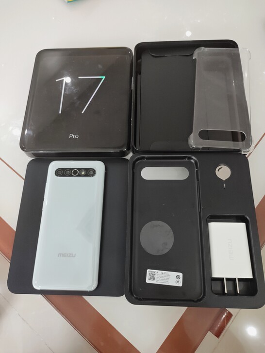 魅族17pro 天青8+128,无拆修轻微...