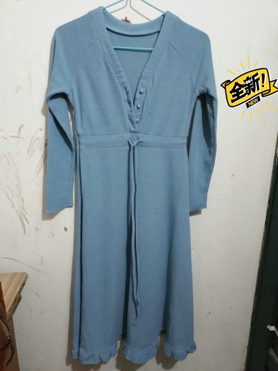 【出】部分全新已拆吊牌蓝色连衣裙/中长款毛...