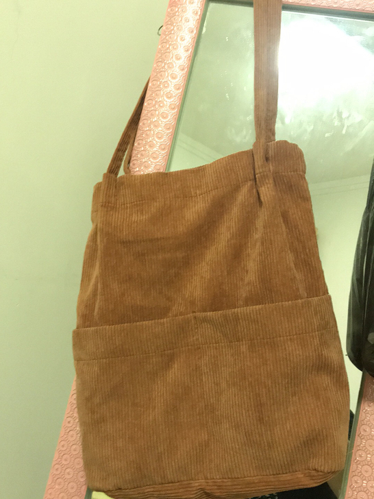 帆布包8元。