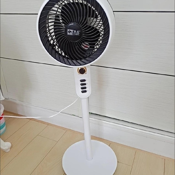 店铺不干了,处理几台全新空气循环扇,家用台...