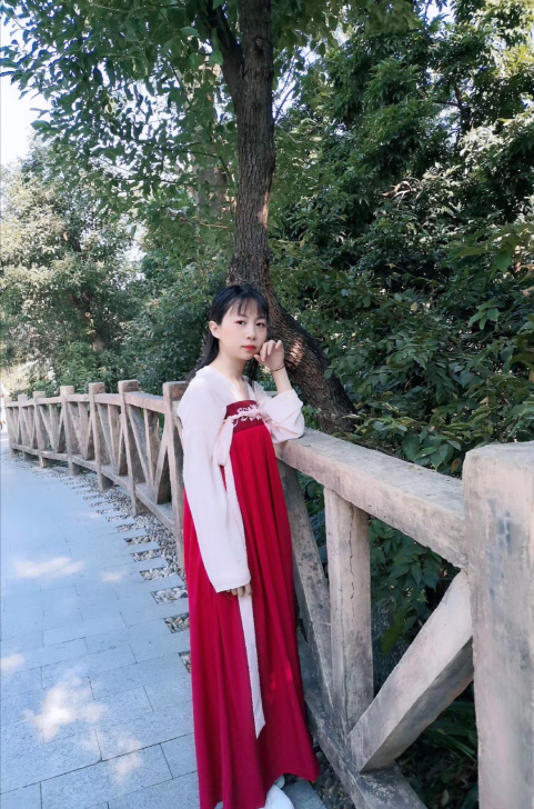 汉尚华莲改良汉服女装原创月痕高腰齐胸衫裙花...