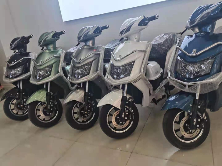 八成新二手电动车,九成新二手电动车价格低带...