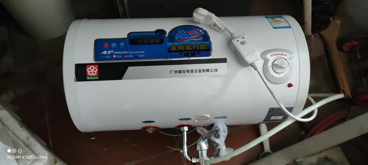 广州樱花热水器40升自取