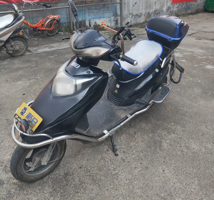 新日电动车车架 无电池