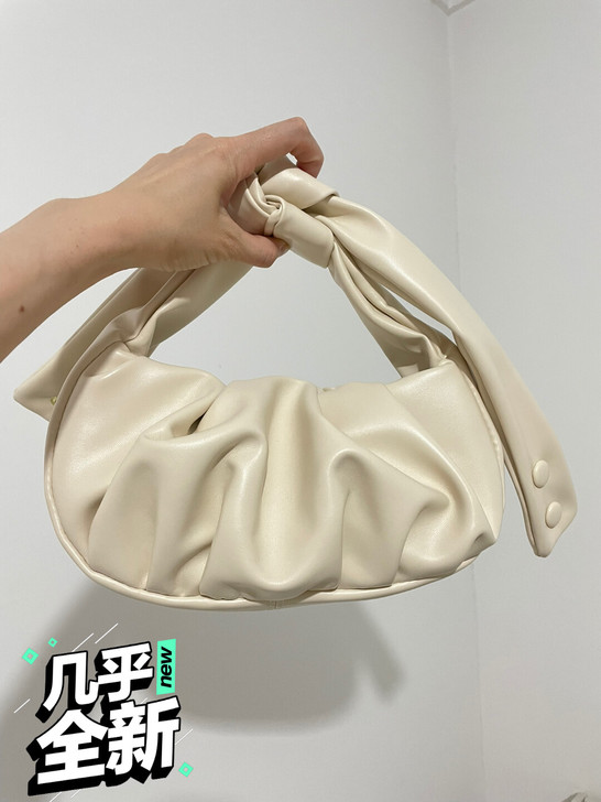 云朵包/手提包/斜挎包/腋下包多种背法