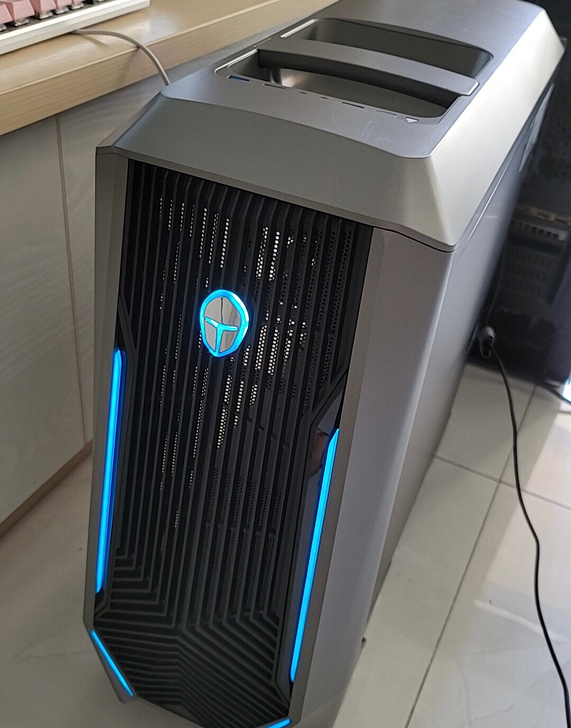 雷神台式电脑主机