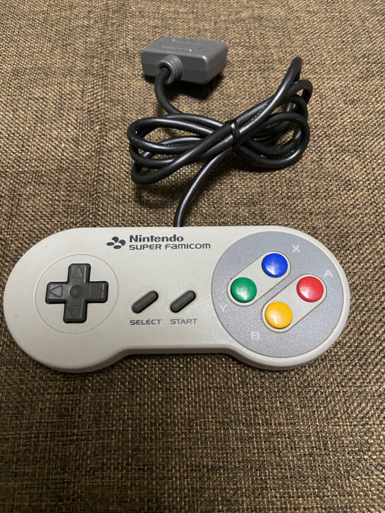 日本正版sfc游戏手柄，成色如图，(自己编...