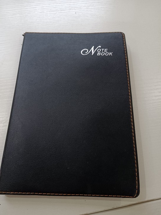 笔记本，著名运动员签名。