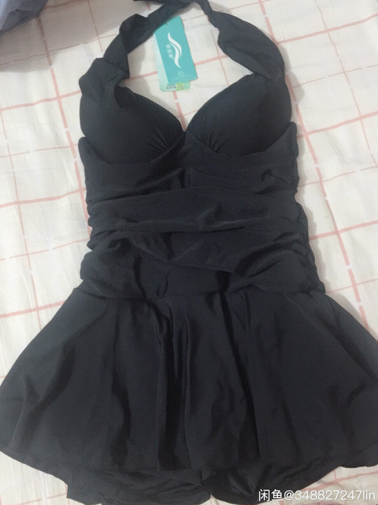 泳衣