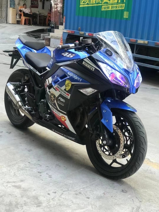 搬新家没地方放，低价出售川崎小忍者跑车，2...