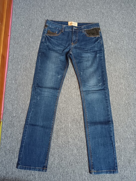sanfan正品女款牛仔裤!30码!9五成...