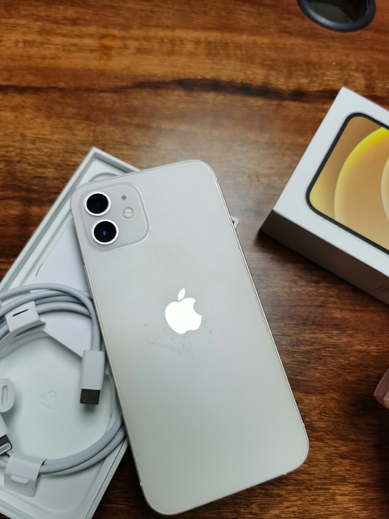 苹果iPhone12,国行,128内存。再...