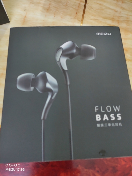 魅族三单元耳机，Fl0W-BAss，九成五...