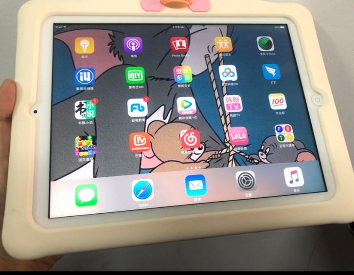 闲置转让女大学生自用iPad2苹果平板电脑...