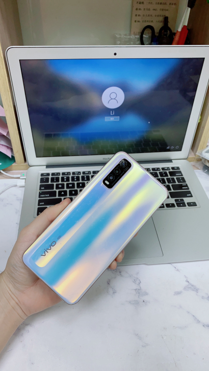 vivo Y70s 8G+128G 雾光幻...
