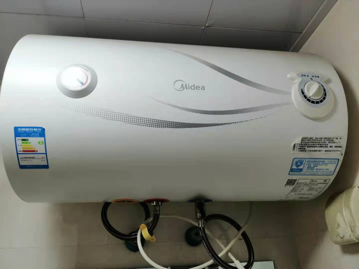 美的热水器，50L，仅限杭州自提。