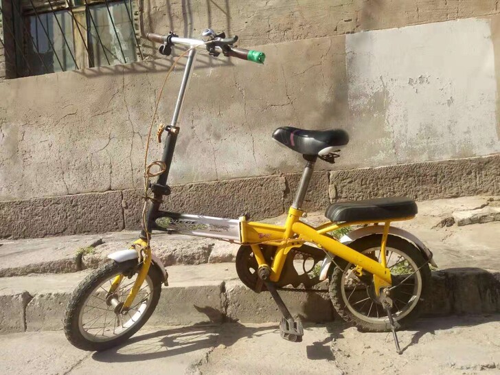 小折叠自行车，车材料钢材好架硬，实物图，我...