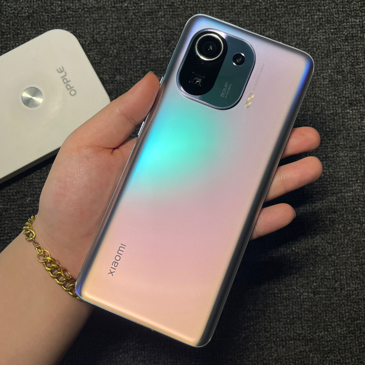 小米11pro12+256g，5月18号激活