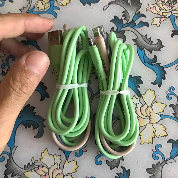 一拖三数据线适用安卓 苹果 手机三合一数据...