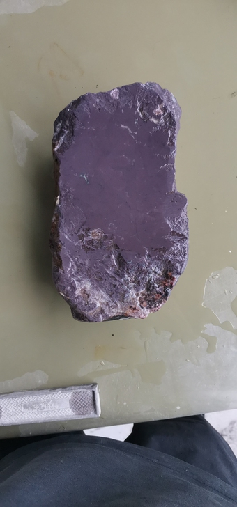 端砚砚材，石色纯正，端砚名坑