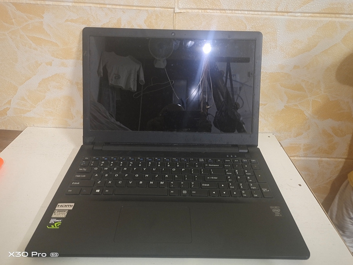 海尔机械师刀锋笔记本，型号:M510A-1...