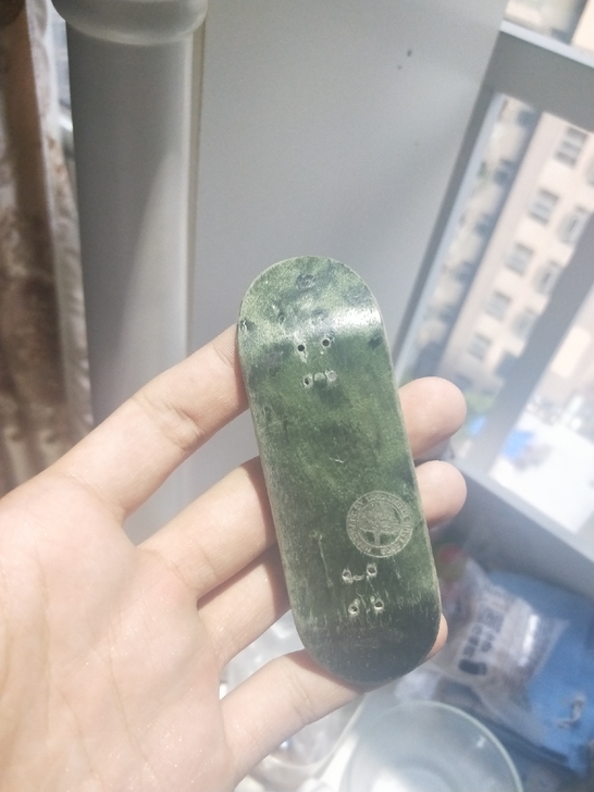 出bw 进口手指滑板 8成新  正面是很新...