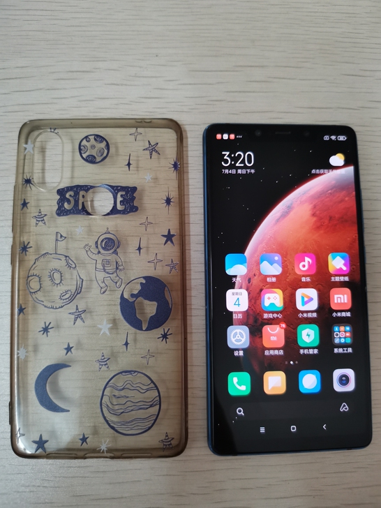 小米8SE，6+64G