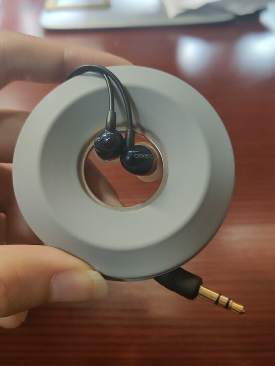 歌德gr8e有线耳机，盒子说明书已经遗失。