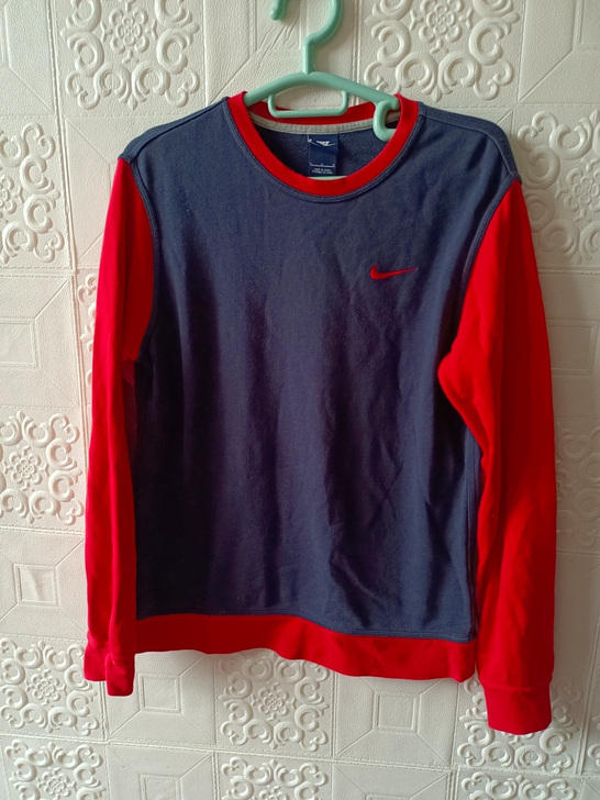 二手耐克男士卫衣175不议价，包邮