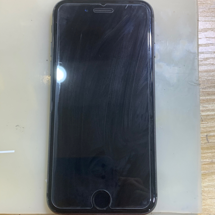 64g闲置iPhone8带指纹、功能全好，...