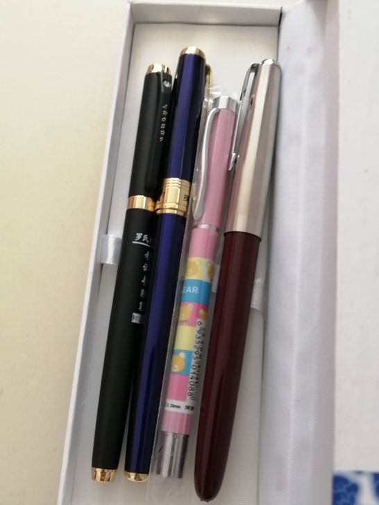 出钢笔全新!!!