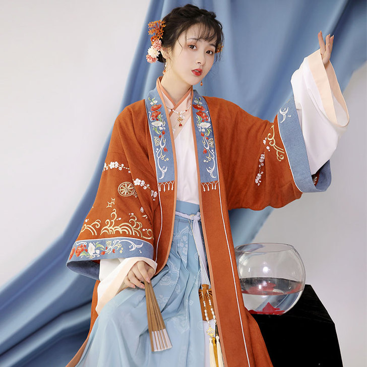 池夏沐歌:花晚吟 宋制对襟长衫上襦褶裙原创...