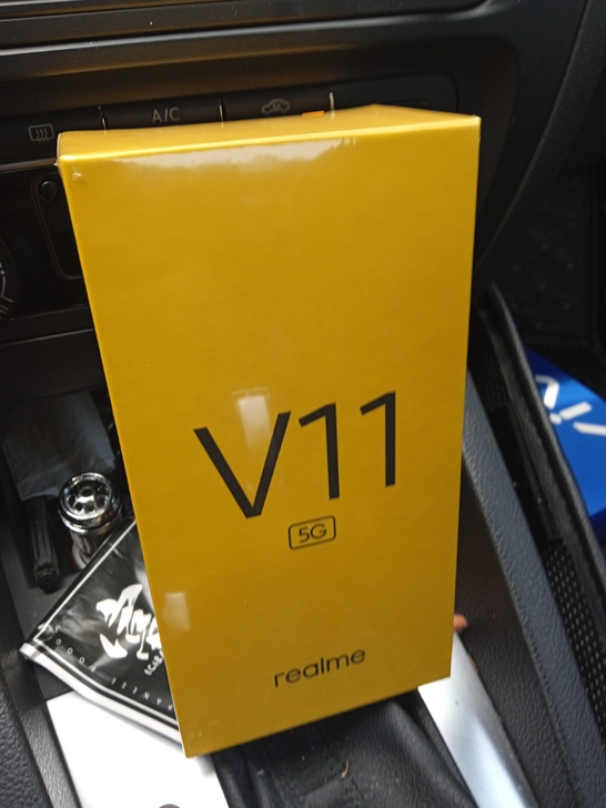 realme V11，4+128，真我5G...