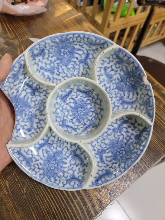 清中期调色盘，品相如图，全品价值不低