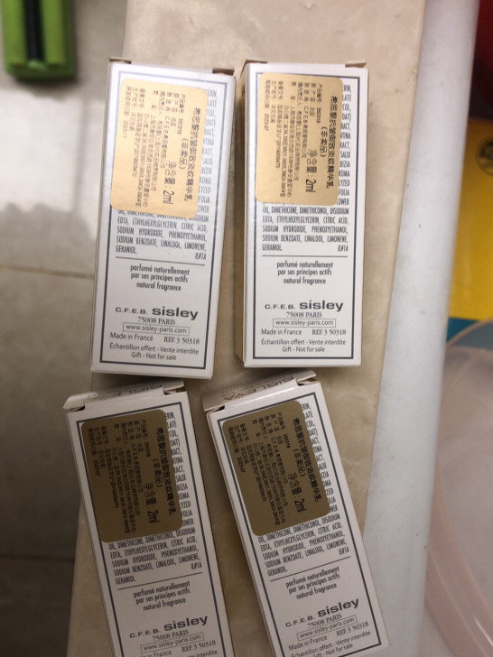 全新！希思黎 抗皱精华乳！小样 2Ml的 ...