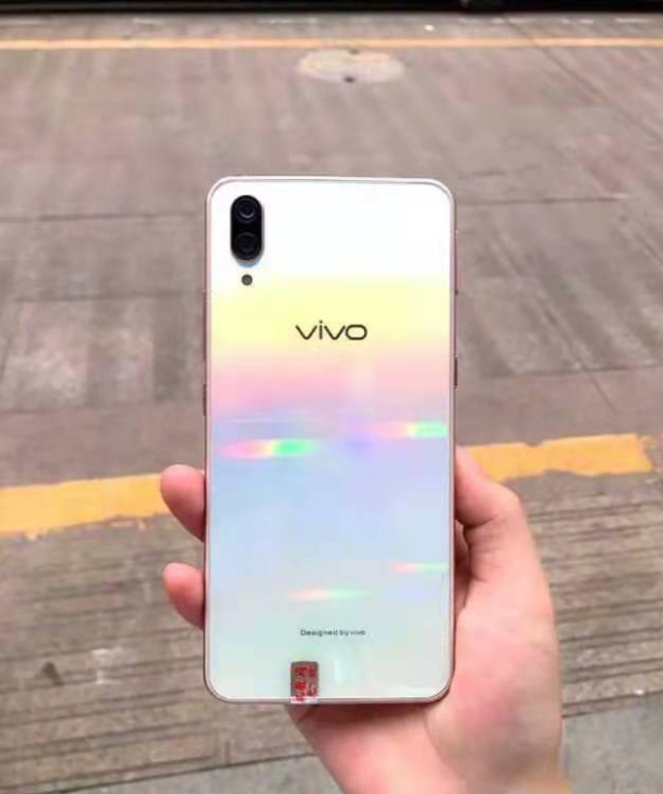 vivox23 8+128 包邮 二手手机...