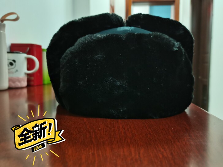 全新棉帽，雷锋帽，尺码偏大，一次无带