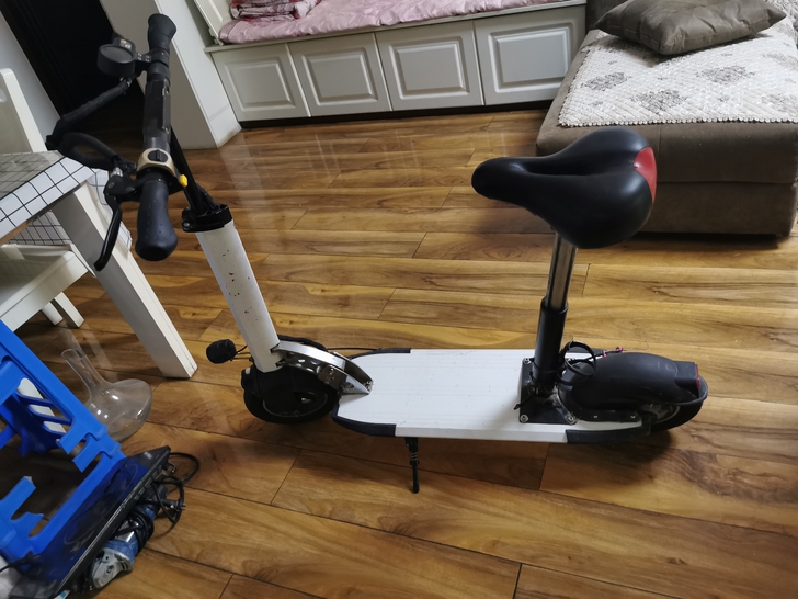 36V15A电动滑板车一辆，能跑20公里，...