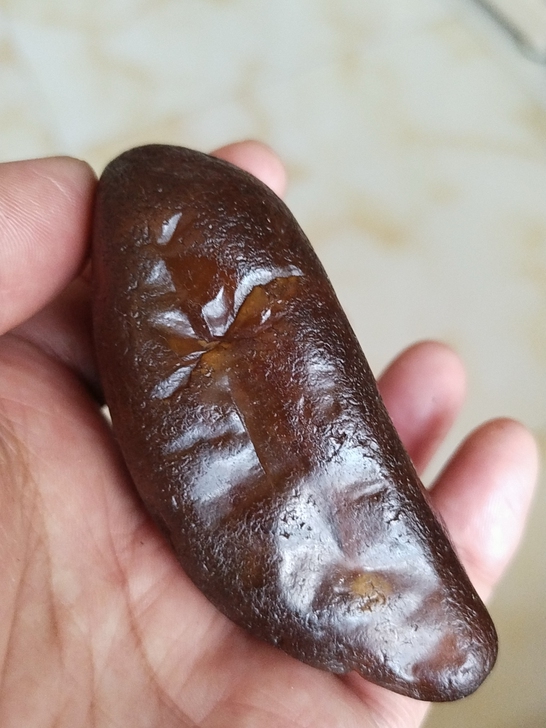 奇石~自己捡的奇石，天然玛瑙原石，透光漂亮...