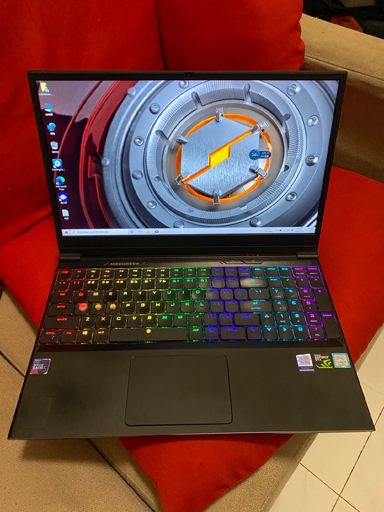 i7八代 机械革命 深海幽灵z2 GTX1...