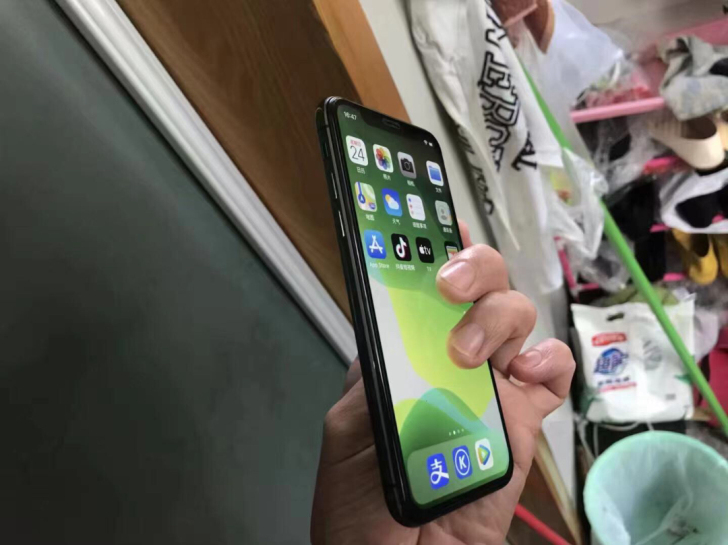 品牌型号 iPhonex 本人很爱惜,