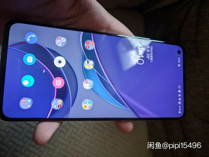 一加8t 12+256组合，外观基本9.9...