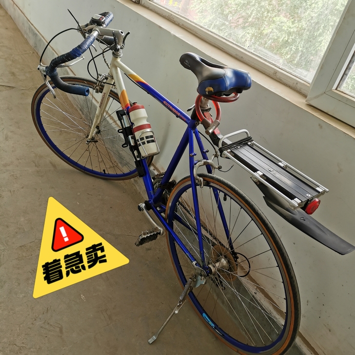 本人有老款品牌公路赛车8成新，型号美利达9...