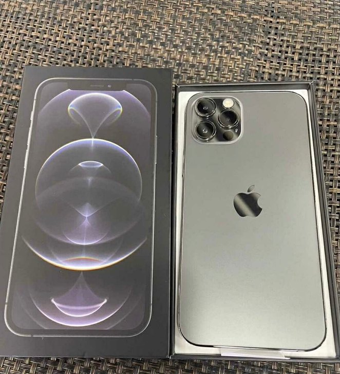 急出女生自用苹果12 Promax 256...