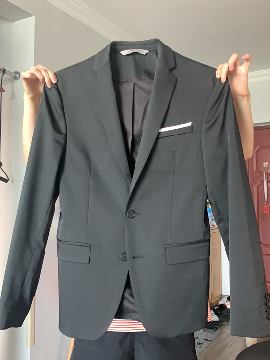 zara man西服 基本全新 买来就没穿过