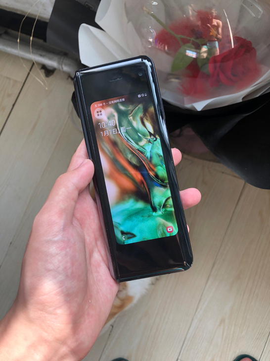 三星f9000