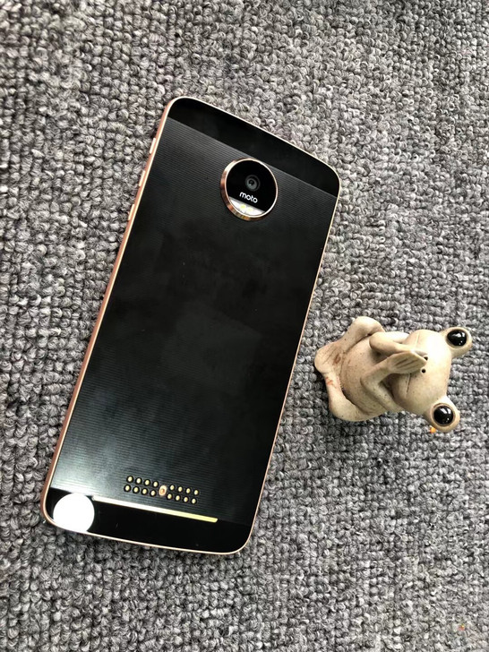 摩托罗拉MOTO Z 内存64g原装无拆修...