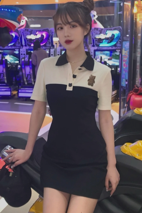 2021夏装新款女时尚联名拼色连衣裙女